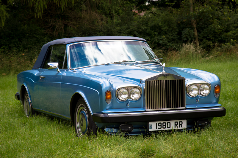 Illustration for article titled Concours d'Elegance it ain't - real classics on real roads